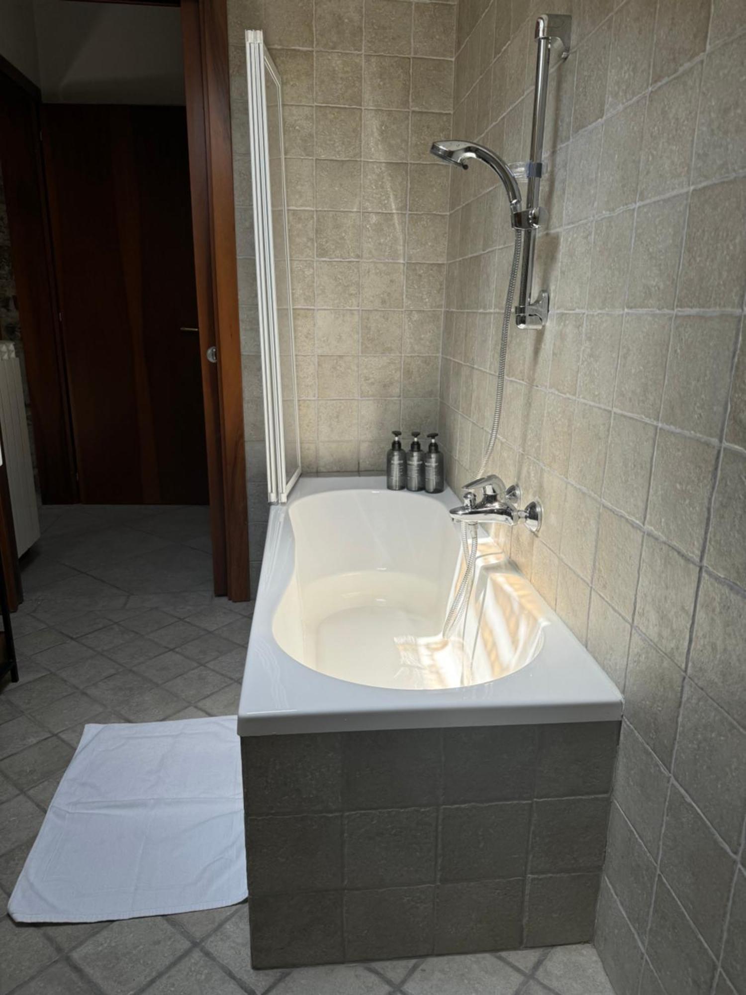 Lex 4 Sauna -trieste Center Apartment